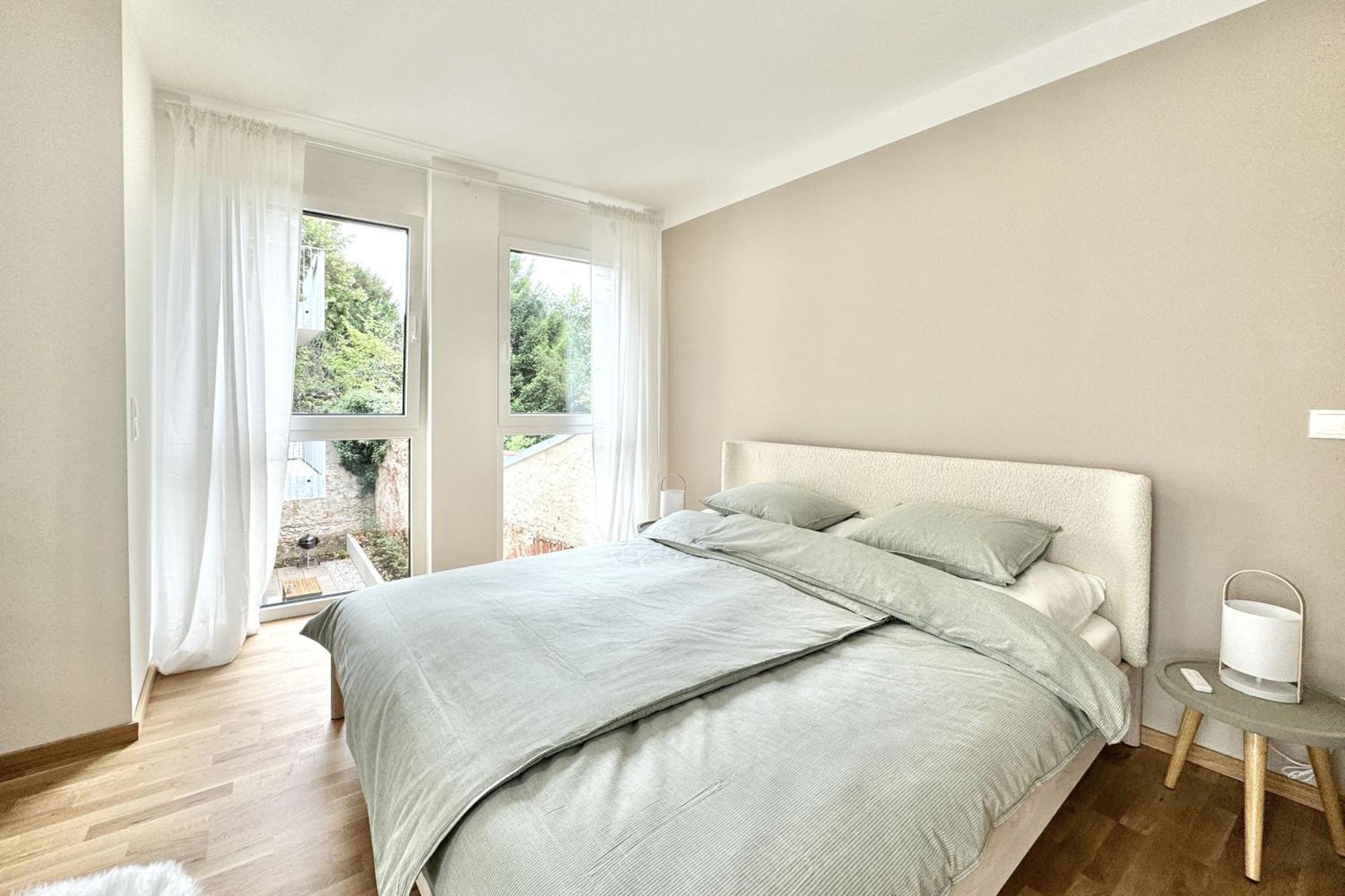 Modernes Studio Beim Domplatz Wiener Neustadt Bagian luar foto